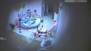 颜值不错的骚人妻小少妇全程露脸丝网诱惑，性感的大奶子，逼逼特写展示，伸着舌头要舔狼友大鸡巴自己抠逼逼第04集