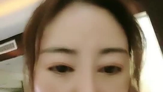 新流出乐橙酒店上帝视角偷拍外围女颜值卖淫女接客被几个嫖客轮流草